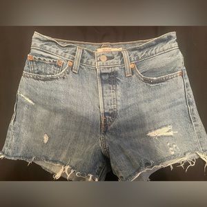 Levi’s wedgie shorts